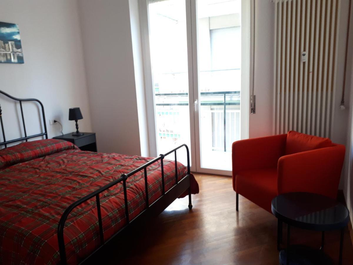Casa Leoni Appartement Como Buitenkant foto
