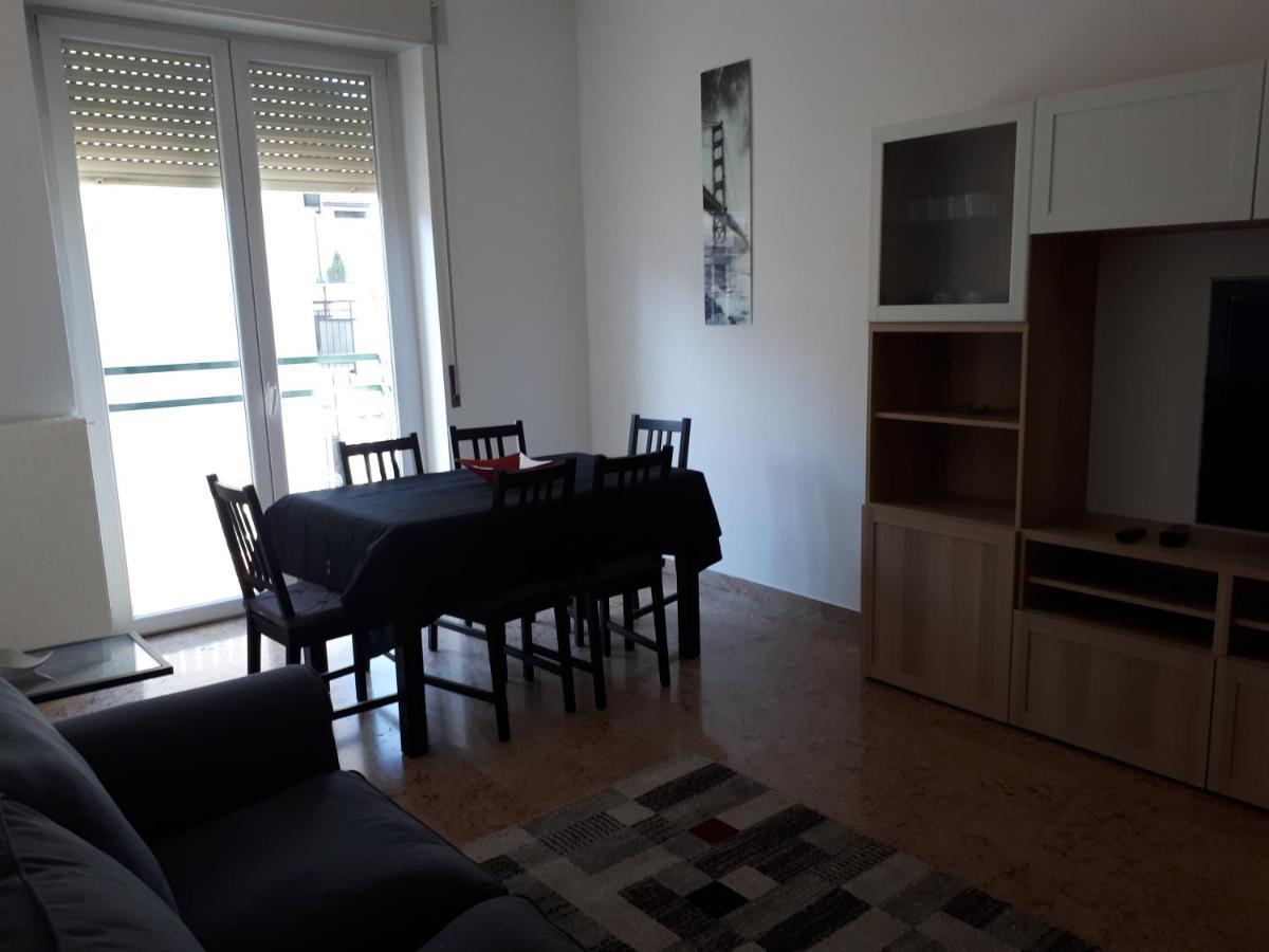 Casa Leoni Appartement Como Buitenkant foto