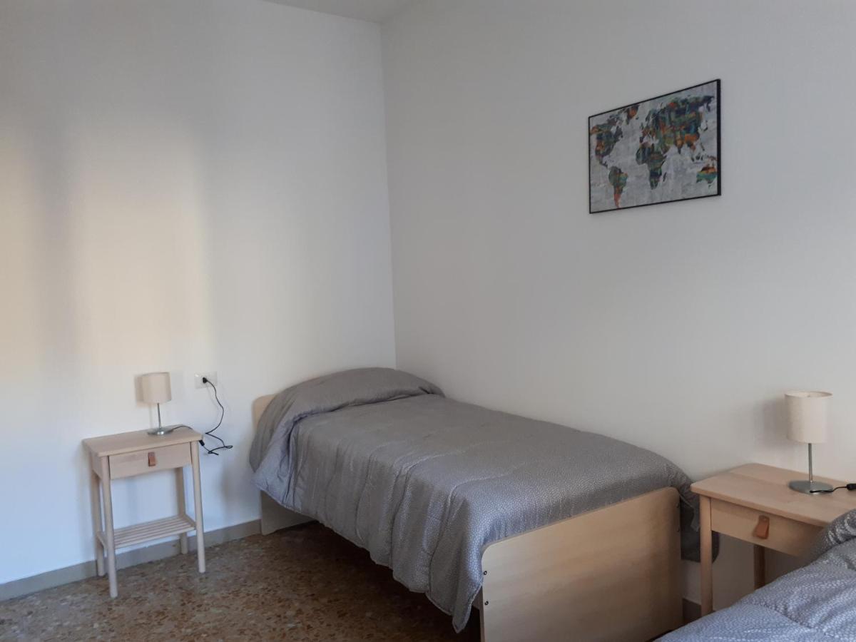 Casa Leoni Appartement Como Buitenkant foto