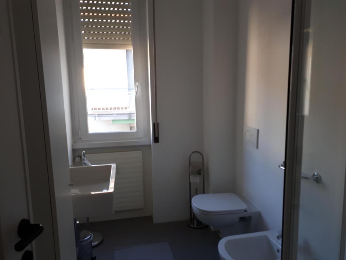 Casa Leoni Appartement Como Buitenkant foto